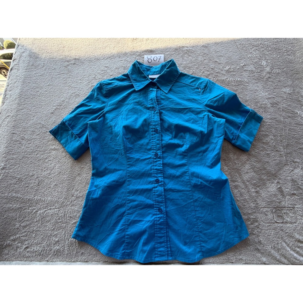 New York & Company Button Down Women S Blue Short Sleeve Tailored Top